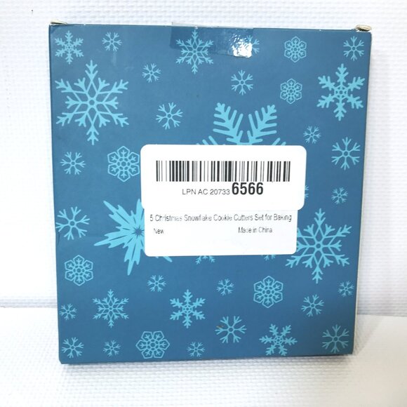 Christmas Holiday Cookie Cutter Set Stainless Steel Snowflake 5 Piece Set - Picture 3 of 5